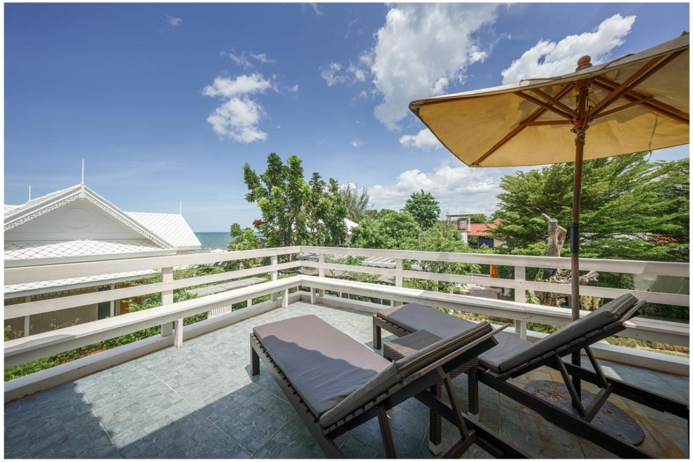 De Chaochom Hua Hin Hotel Exterior photo