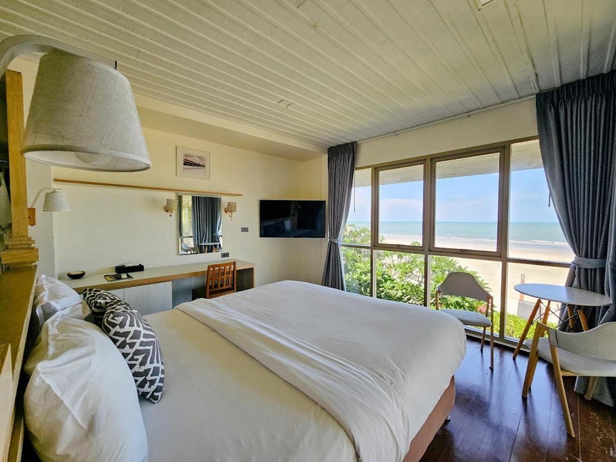 De Chaochom Hua Hin Hotel Exterior photo